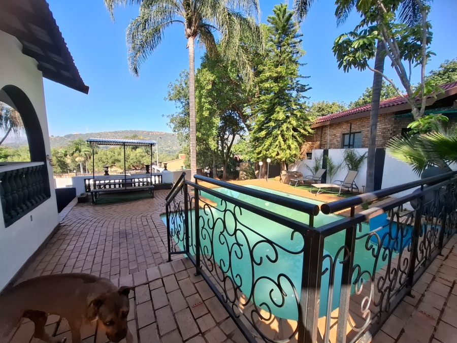 4 Bedroom Property for Sale in Safari Gardens North West